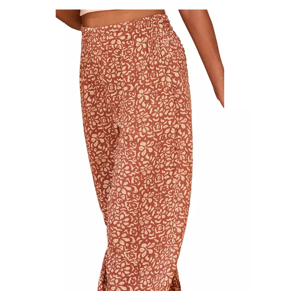 Roxy Forever and a day wide leg
Color: russet freefallin